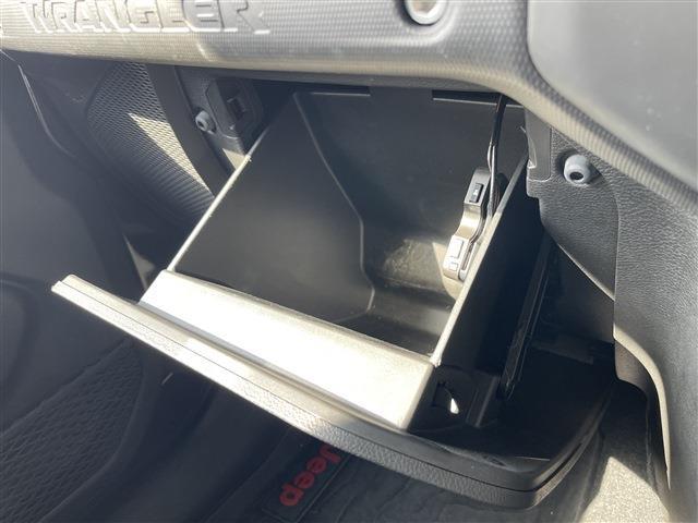 ジープ ラングラー　アンリミテッド アンリミテッド スポーツ ４ＷＤ R1年 (東北) 99