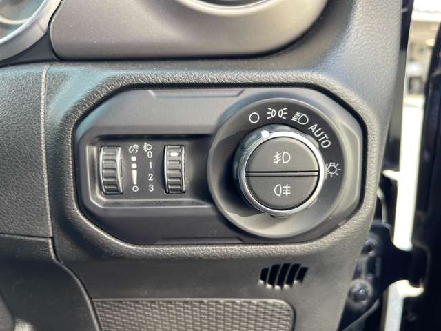 ジープ ラングラー　アンリミテッド アンリミテッド スポーツ ４ＷＤ R1年 (東北) 99