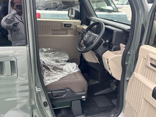 ホンダ Ｎ−ＶＡＮ　ｅ： ｅ：ファン R7年 (東海) 99