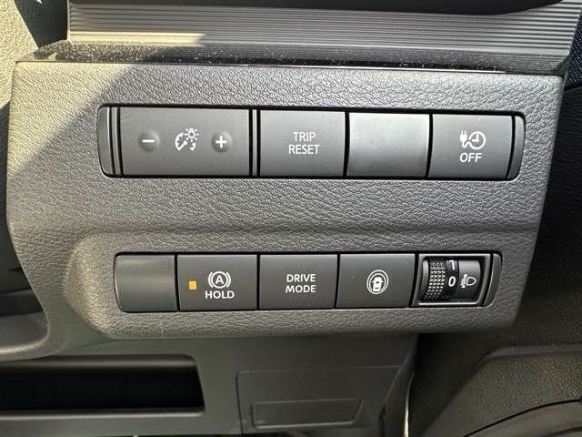 日産 サクラ Ｘ R5年 (東海) 99