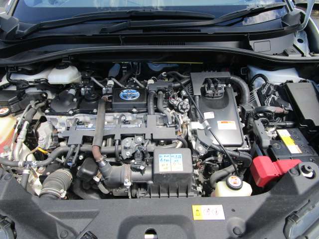 トヨタ Ｃ−ＨＲ ハイブリッド １．８ Ｓ ＬＥＤ パッケージ H30年 (関東) 99