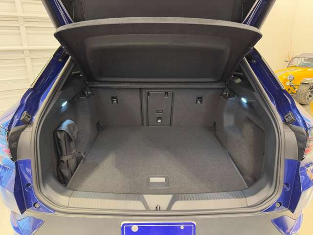 フォルクスワーゲン ＩＤ．４ プロ R5年 (関東) 99