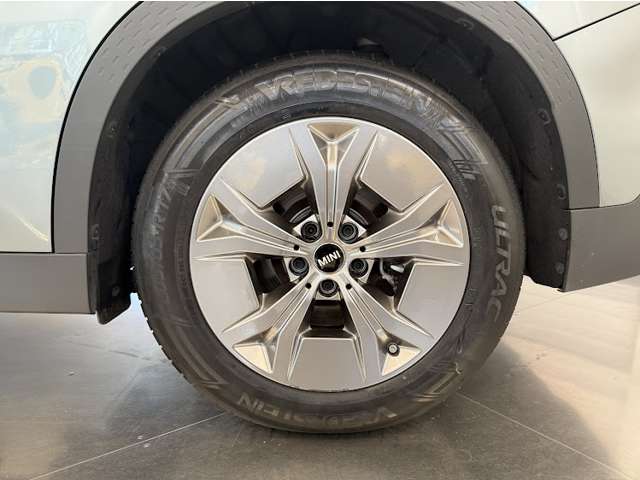 ミニ ミニカントリーマン Ｅ R6年 (関東) 99