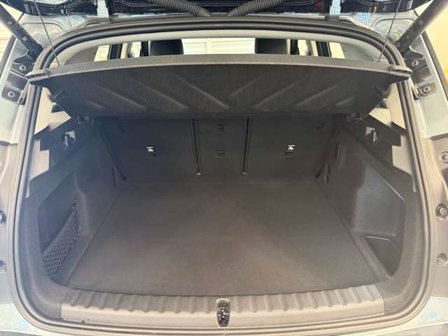 ミニ ミニカントリーマン Ｅ R6年 (関東) 99