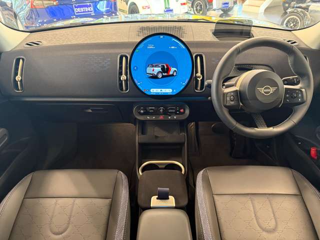 ミニ ミニカントリーマン Ｅ R6年 (関東) 99