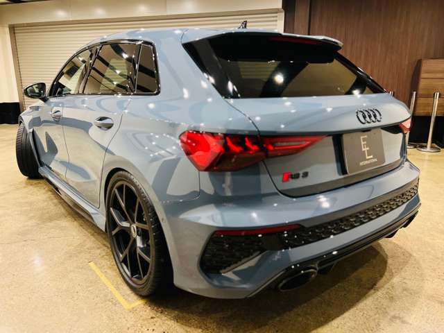 アウディ ＲＳ３　スポーツバック ２．５ ４ＷＤ R6年 (東海) 99