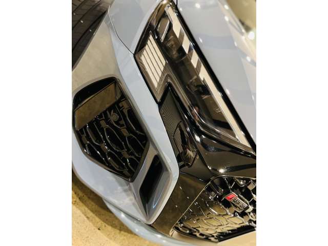 アウディ ＲＳ３　スポーツバック ２．５ ４ＷＤ R6年 (東海) 99