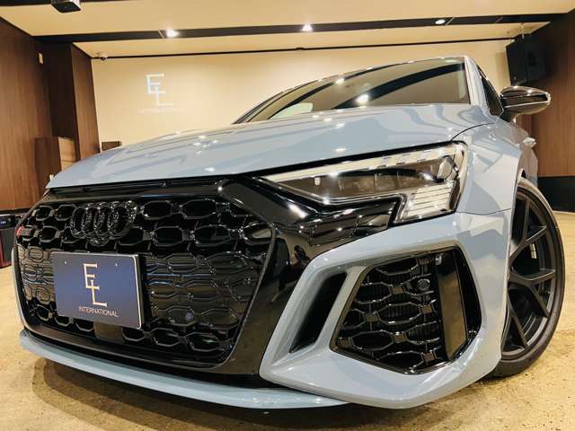 アウディ ＲＳ３　スポーツバック ２．５ ４ＷＤ R6年 (東海) 99