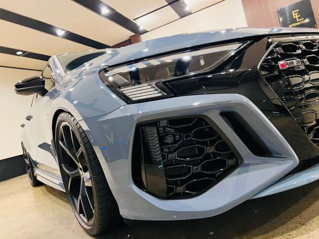 アウディ ＲＳ３　スポーツバック ２．５ ４ＷＤ R6年 (東海) 99