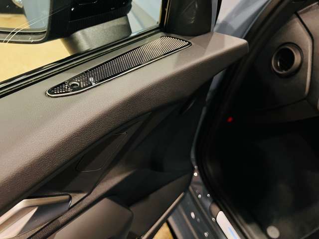 アウディ ＲＳ３　スポーツバック ２．５ ４ＷＤ R6年 (東海) 99