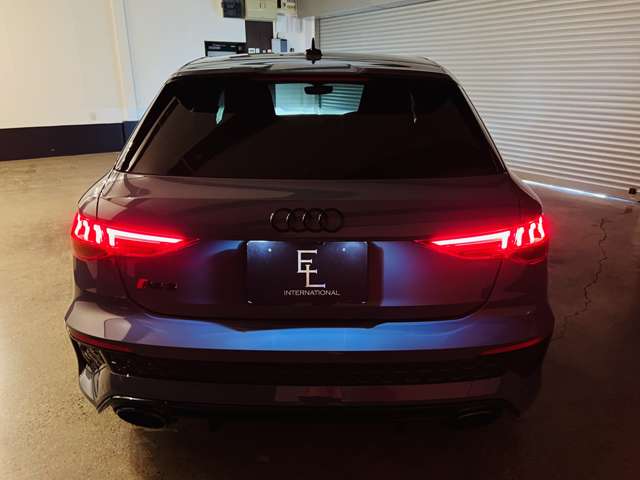 アウディ ＲＳ３　スポーツバック ２．５ ４ＷＤ R6年 (東海) 99