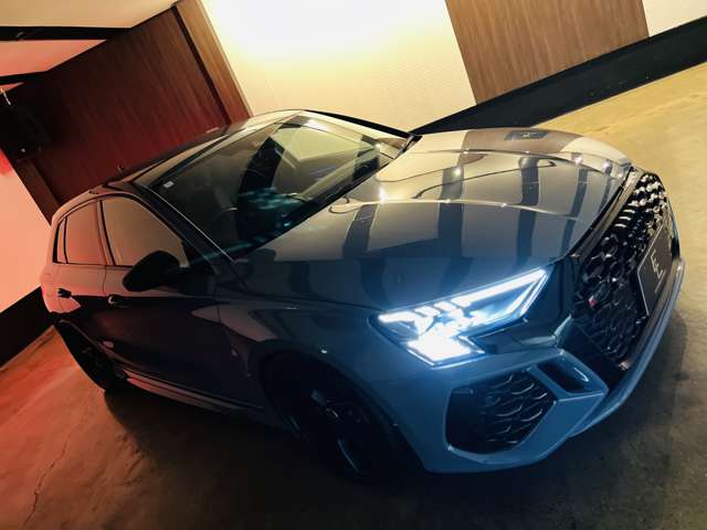 アウディ ＲＳ３　スポーツバック ２．５ ４ＷＤ R6年 (東海) 99