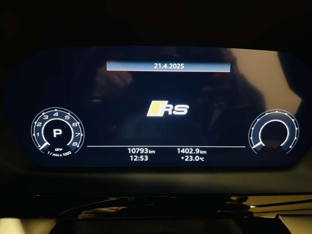 アウディ ＲＳ３　スポーツバック ２．５ ４ＷＤ R6年 (東海) 99