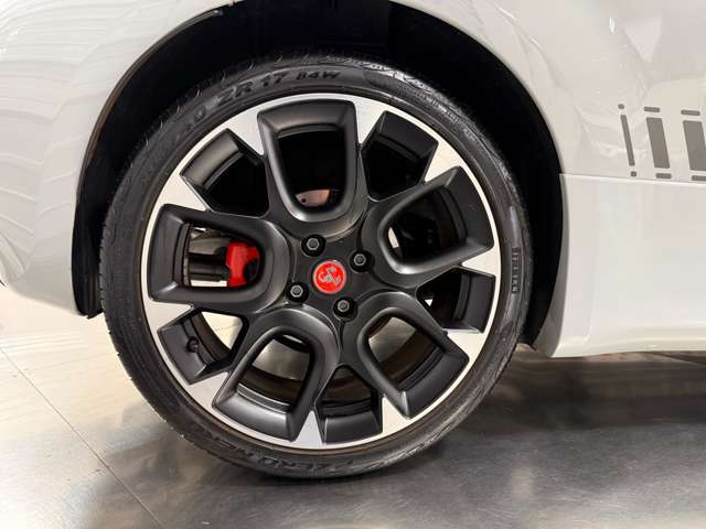 アバルト ５９５ コンペティツィオーネ R1年 (関東) 99