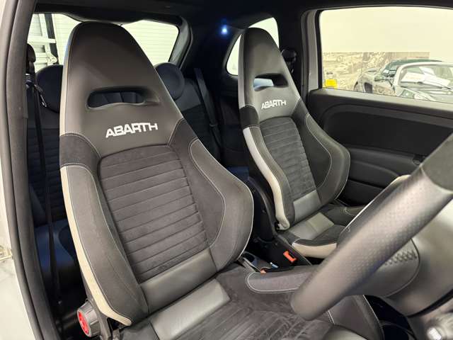 アバルト ５９５ コンペティツィオーネ R1年 (関東) 99