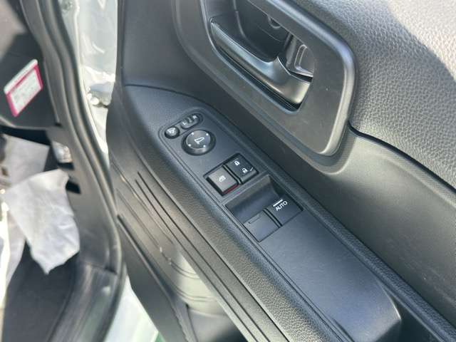 ホンダ Ｎ−ＶＡＮ ６６０ Ｌ ４ＷＤ R3年 (東海) 99