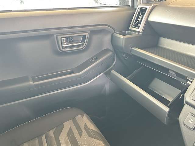 ダイハツ タフト ６６０ Ｇ クロム ベンチャー R7年 (東海) 99