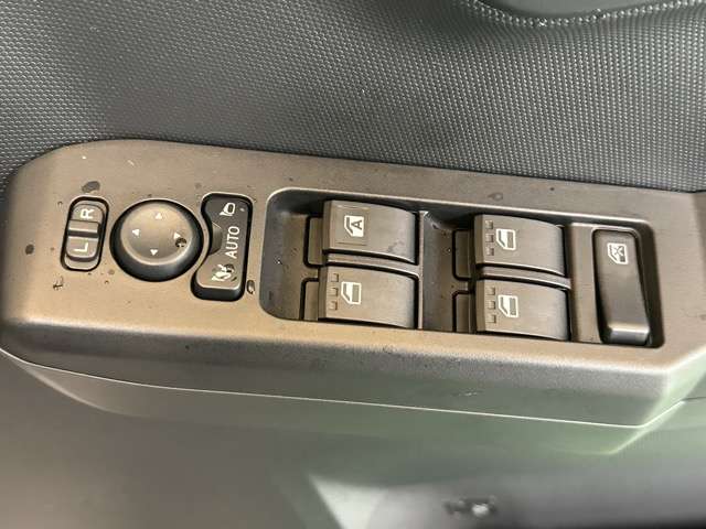 ダイハツ タフト ６６０ Ｇ ダーククロム ベンチャー R7年 (東海) 99