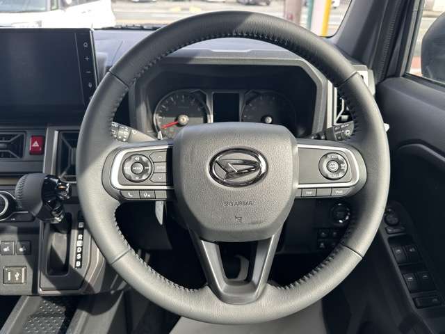 ダイハツ タフト ６６０ Ｇターボ ダーククロム ベンチャー R7年 (東海) 99