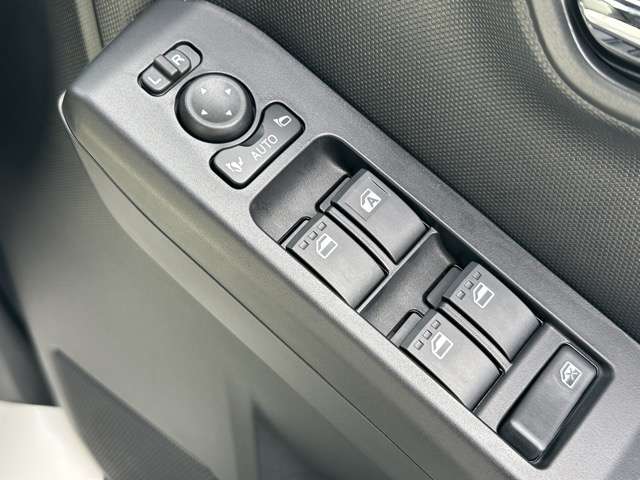 ダイハツ タフト ６６０ Ｇターボ ダーククロム ベンチャー R7年 (東海) 99