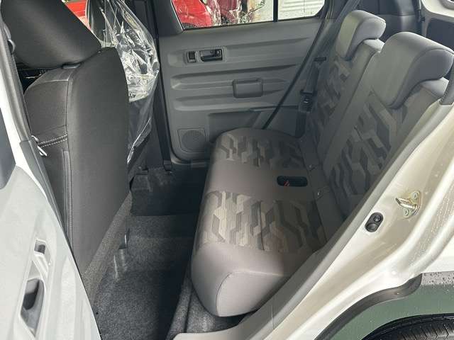 ダイハツ タフト ６６０ Ｇターボ ダーククロム ベンチャー R7年 (東海) 99