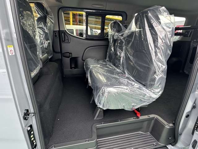 日産 キャラバンバン ２．４ ＡＵＴＥＣＨ ライン プラス ロングボディ ディーゼルターボ ４ＷＤ R7年 (東海) 99