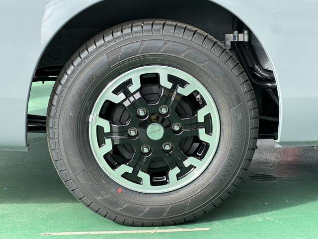 日産 キャラバンバン ２．４ ＡＵＴＥＣＨ ライン プラス ロングボディ ディーゼルターボ ４ＷＤ R7年 (東海) 99