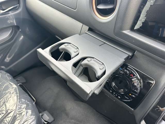 日産 キャラバンバン ２．４ ＡＵＴＥＣＨ ライン プラス ロングボディ ディーゼルターボ ４ＷＤ R7年 (東海) 99