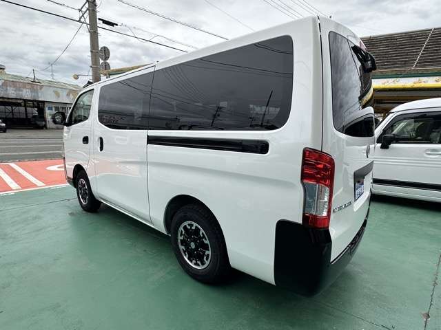 日産 キャラバンバン ２．４ ＡＵＴＥＣＨ ライン プラス ブラックパッケージ ロングボディ ディーゼルターボ ４ＷＤ R7年 (東海) 99