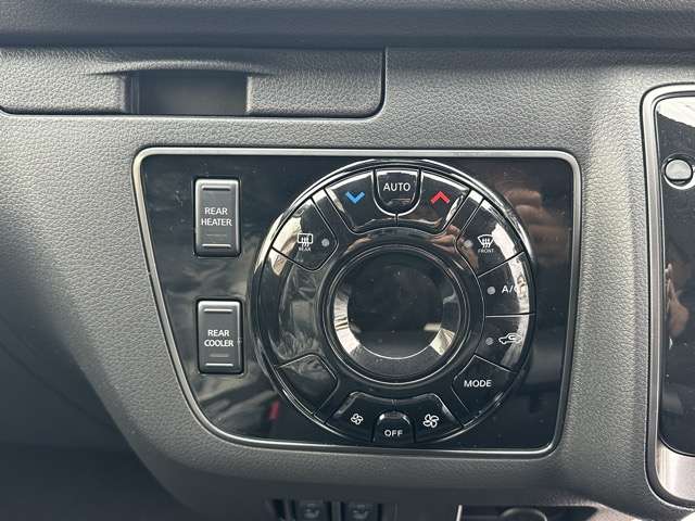 日産 キャラバンバン ２．４ ＡＵＴＥＣＨ ライン プラス ブラックパッケージ ロングボディ ディーゼルターボ ４ＷＤ R7年 (東海) 99