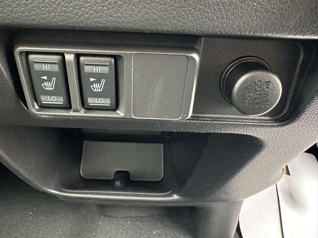 日産 キャラバンバン ２．４ ＡＵＴＥＣＨ ライン プラス ブラックパッケージ ロングボディ ディーゼルターボ ４ＷＤ R7年 (東海) 99