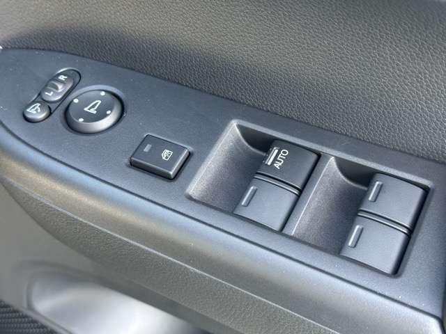 ホンダ Ｎ−ＷＧＮ カスタム ６６０ Ｌ ターボ ブラックスタイル R7年 (東海) 99