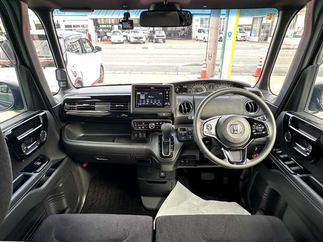 ホンダ Ｎ　ＢＯＸ カスタム ６６０ Ｌ R5年 (東海) 99