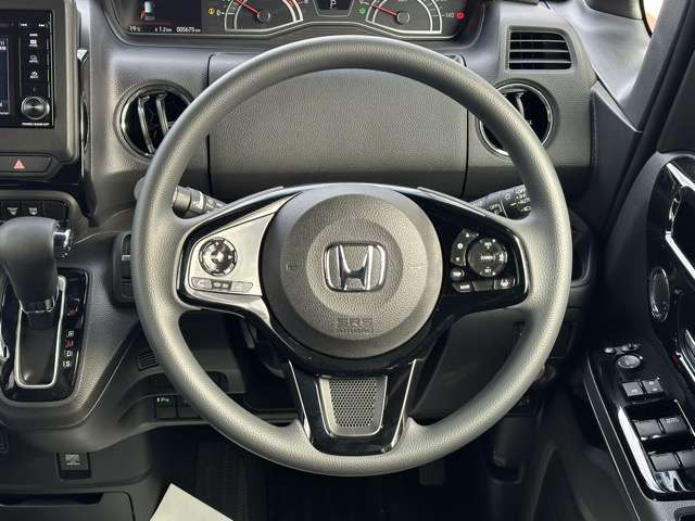 ホンダ Ｎ　ＢＯＸ カスタム ６６０ Ｌ R5年 (東海) 99