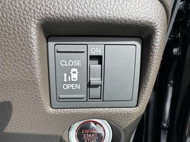 ホンダ Ｎ　ＢＯＸ ６６０ ＥＸ R4年 (東海) 99