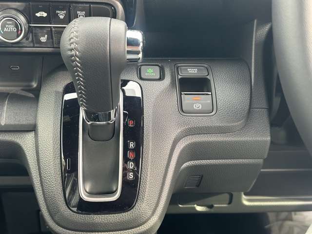 ホンダ Ｎ−ＷＧＮ カスタム ６６０ Ｌ ターボ ブラックスタイル R7年 (東海) 99