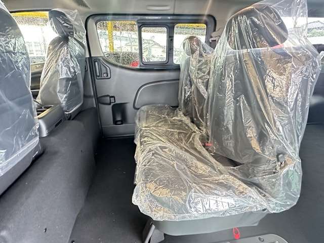 日産 キャラバンバン ２．４ ＡＵＴＥＣＨ ライン プラス ブラックパッケージ ロングボディ ディーゼルターボ ４ＷＤ R7年 (東海) 99