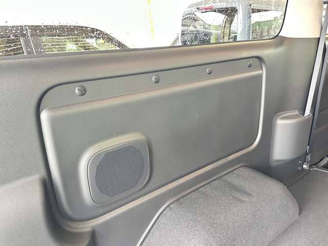 日産 キャラバンバン ２．４ ＡＵＴＥＣＨ ライン プラス ブラックパッケージ ロングボディ ディーゼルターボ ４ＷＤ R7年 (東海) 99