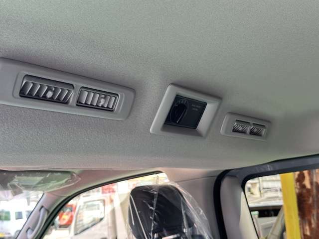 日産 キャラバンバン ２．０ ＡＵＴＥＣＨ ライン プラス ロングボディ R7年 (東海) 99