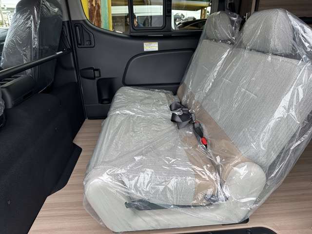 日産 キャラバンバン ２．４ グランド プレミアムＧＸ プロスタイル ロングボディ ディーゼルターボ ４ＷＤ R7年 (東海) 99