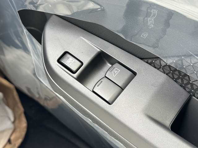 日産 キャラバンバン ２．４ グランド プレミアムＧＸ プロスタイル ロングボディ ディーゼルターボ ４ＷＤ R7年 (東海) 99