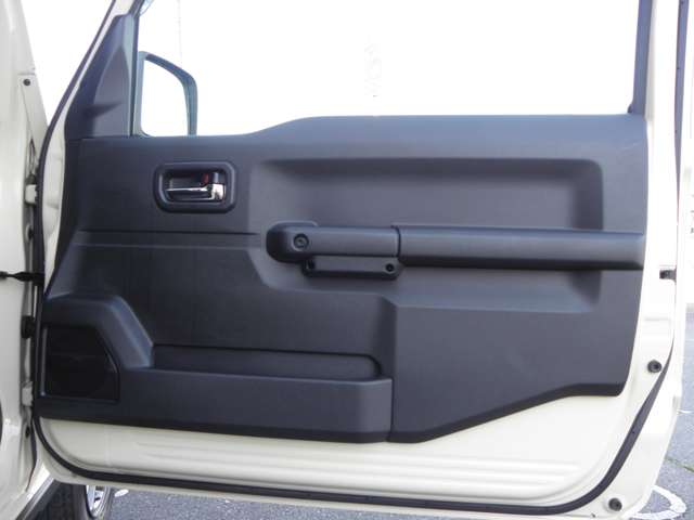 スズキ ジムニー ６６０ ＸＣ ４ＷＤ R2年 () 99