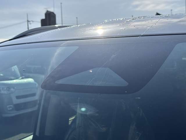 ホンダ フリード　ハイブリッド １．５ Ｅ：ＨＥＶ クロスター R7年 (近畿) 99