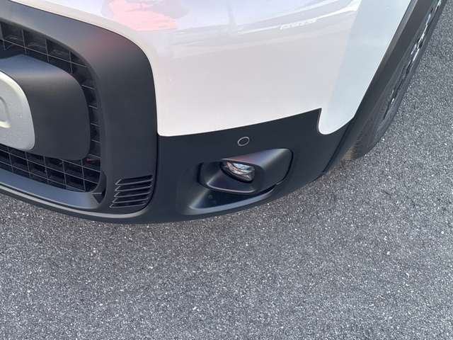 ホンダ フリード　ハイブリッド １．５ Ｅ：ＨＥＶ クロスター R7年 (近畿) 99