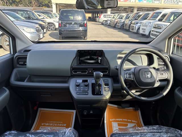 ホンダ フリード　ハイブリッド １．５ Ｅ：ＨＥＶ クロスター R7年 (近畿) 99