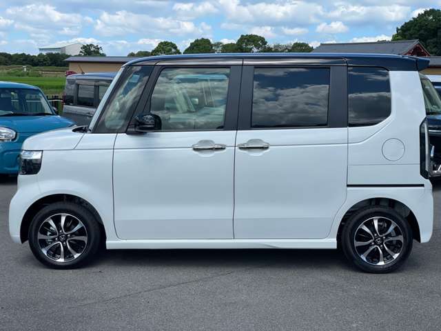 ホンダ Ｎ　ＢＯＸ カスタム ６６０ コーディネートスタイル ２トーン R6年 (近畿) 99