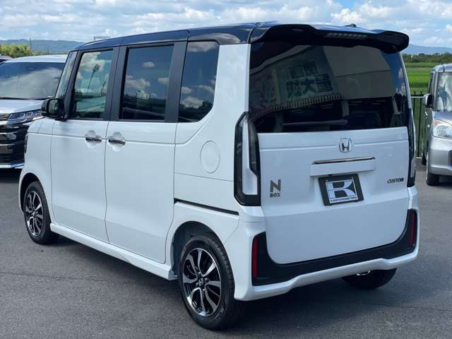 ホンダ Ｎ　ＢＯＸ カスタム ６６０ コーディネートスタイル ２トーン R6年 (近畿) 99