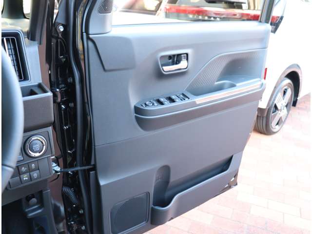 ダイハツ タント ６６０ カスタム ＲＳ R7年 (関東) 99