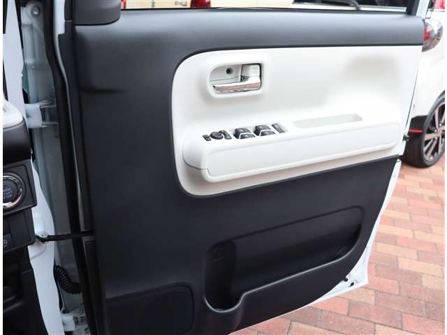 ダイハツ ムーヴ　キャンバス ６６０ ストライプス Ｇ R7年 (関東) 99