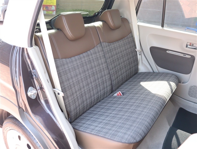 スズキ アルトラパン　ＬＣ ＬＣ ６６０ Ｘ R4年 (関東) 99